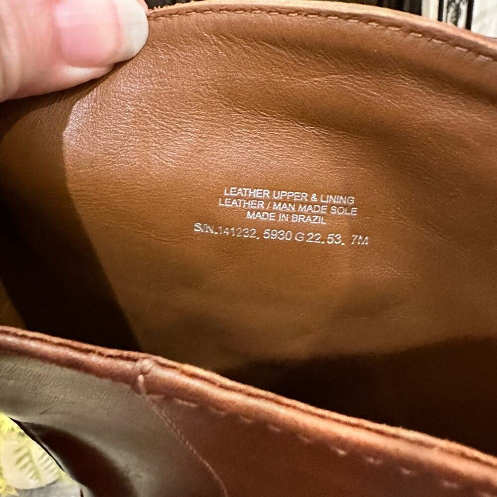 Tory Burch LOGO-EMBOSSED TALL LEATHER BOOTS - Picture 13 of 14